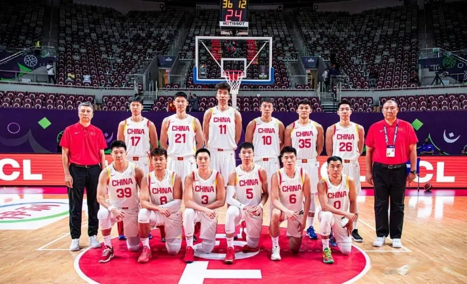 篮具有胡金, yid, 赛区