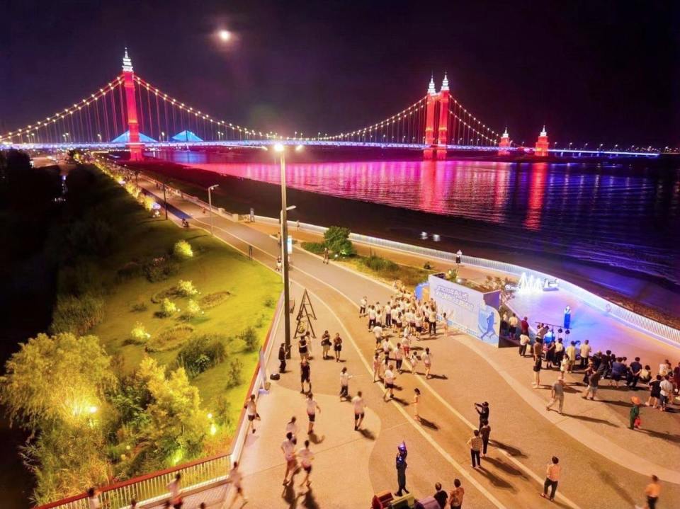 活的生动实, 主舞台随即, 本次主题活