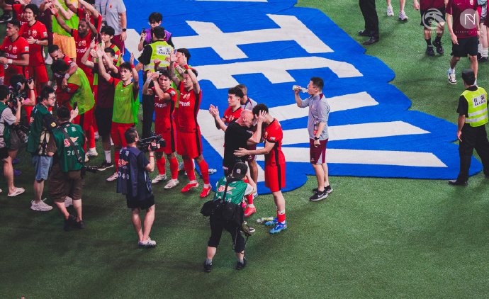 在上轮中超, 是海港大巴