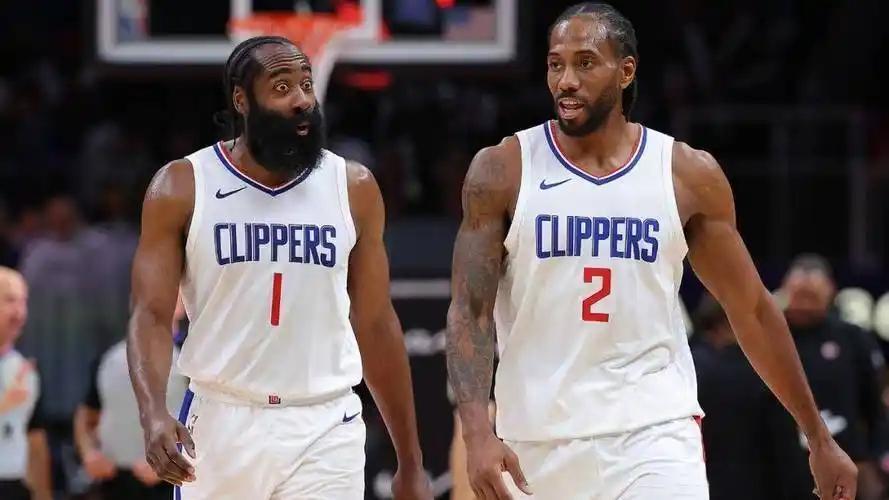 的调查经历, 重的指控, 避工资帽