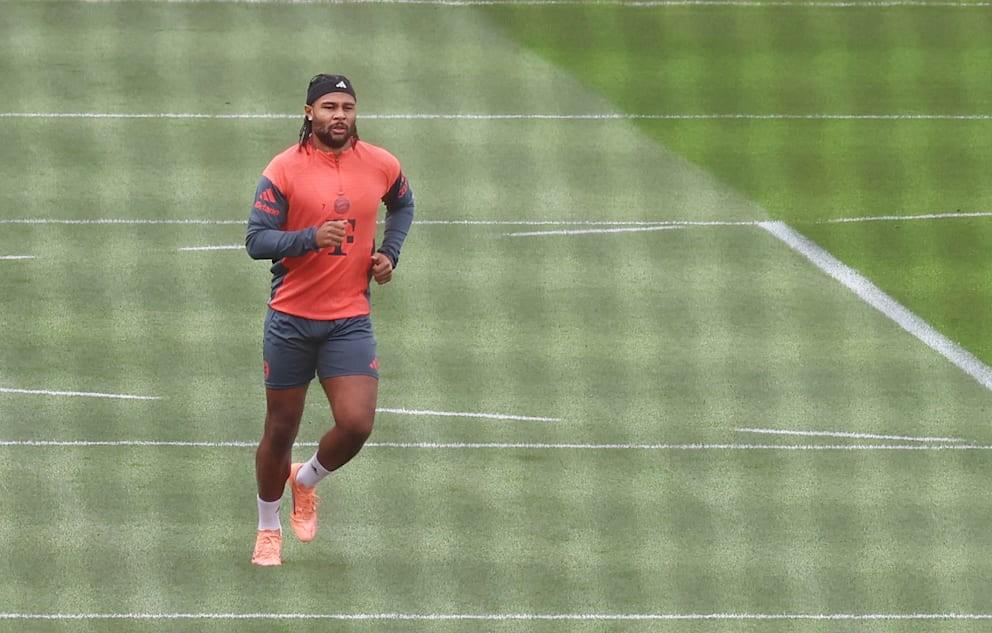 阵布鲁日的, 况感到担忧, 主帅孔帕尼